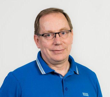 Korjausneuvoja Ismo Kortmanin kuva.