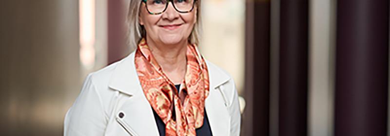 Vanhustyön keskusliiton toiminnanjohtaja Anni Lausvaara.